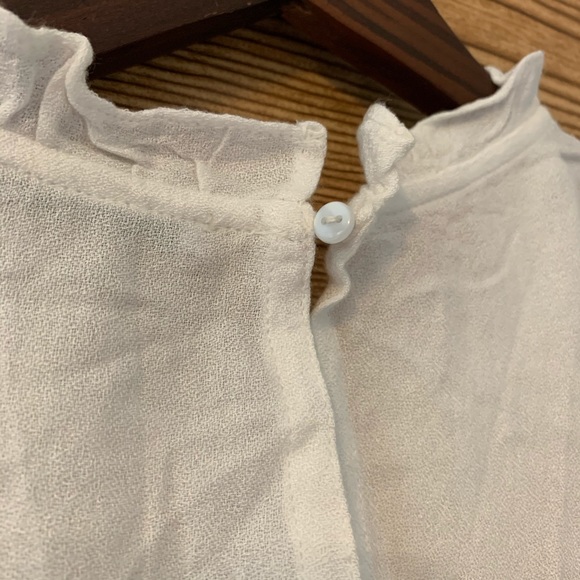 DEX WHITE SWEET SLEEVELESS TANK EMBROIDERY RUFFLE - Picture 3 of 10